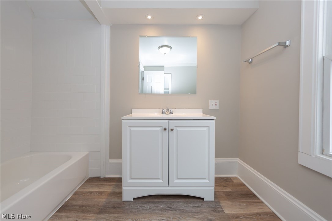 1160 Quilliams Road Cleveland, OH 44121 - Photo 27 of 30 Gallery Image 27