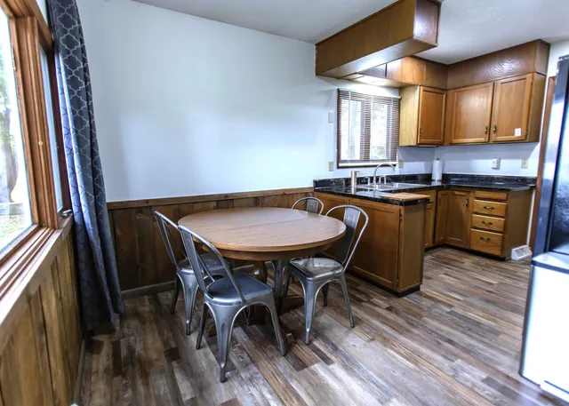 $334,000 | 2680 South 390 West, Pleasant Lake, IN 46779