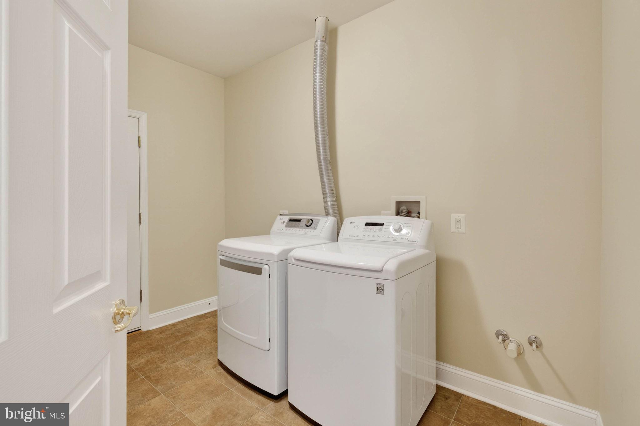 6920 Netherstone Court Gainesville, VA 20155 - Photo 23 of 44