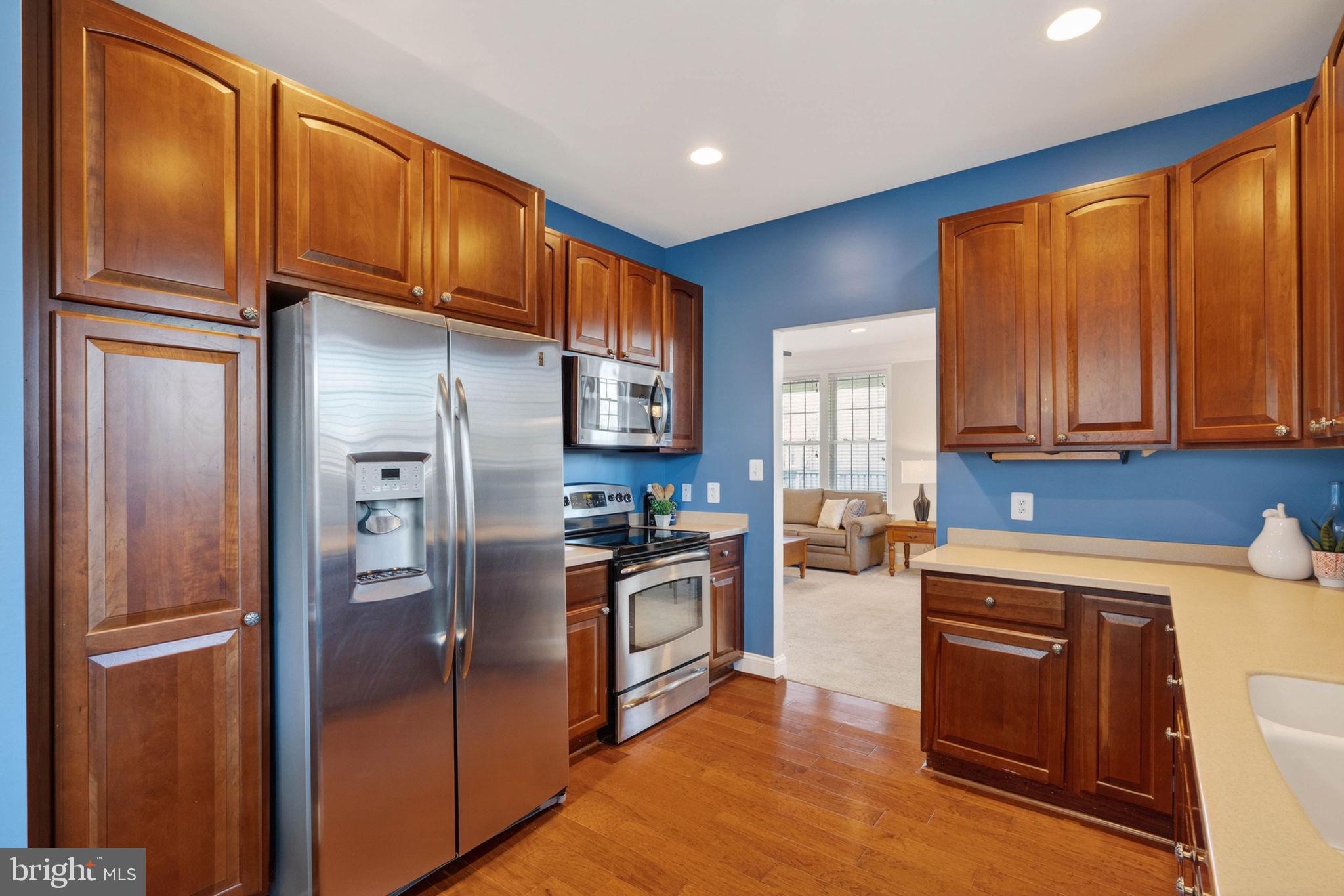 6920 Netherstone Court Gainesville, VA 20155 - Photo 10 of 44