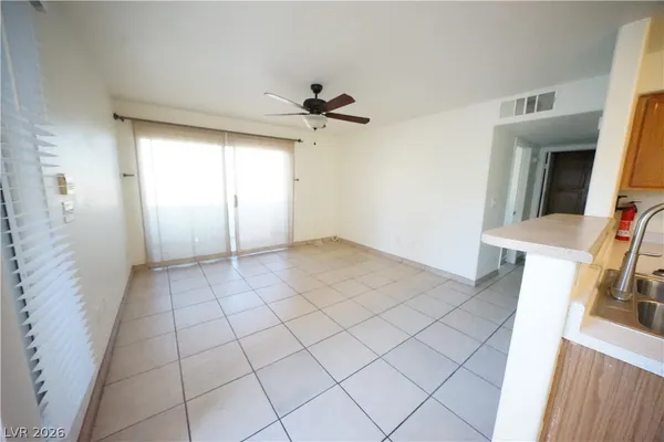 $1,195 | 3131 Key Largo Drive, Unit 203, Las Vegas, NV 89120