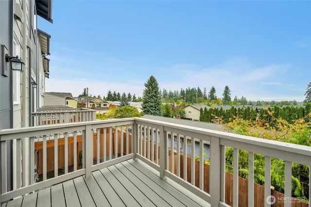 $3,195 | 15613 Admiralty Way, Unit A2, Lynnwood, WA 98087