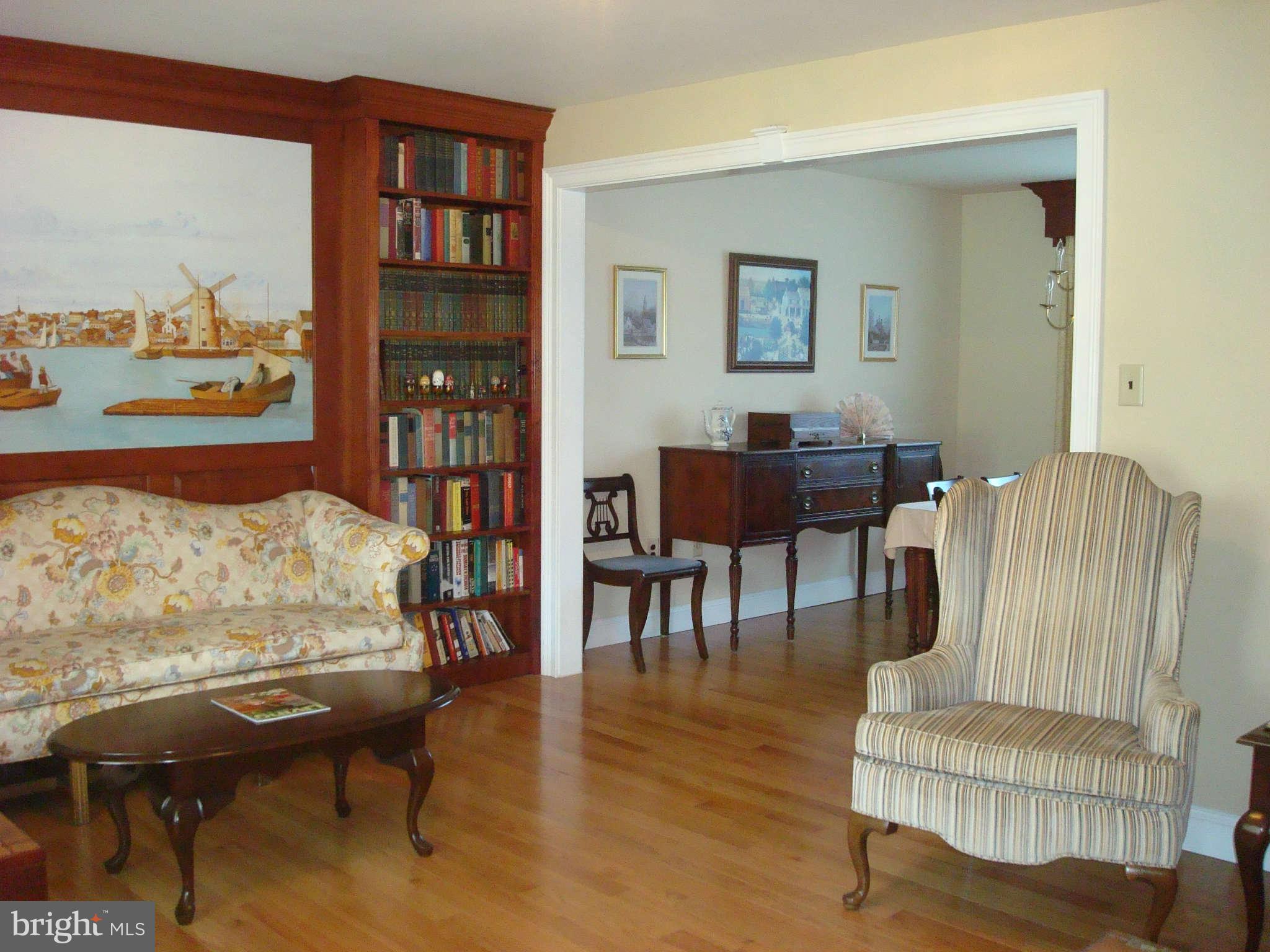 1190 Long Valley Road Westminster, MD 21158 - Photo 3 of 30 Living Room