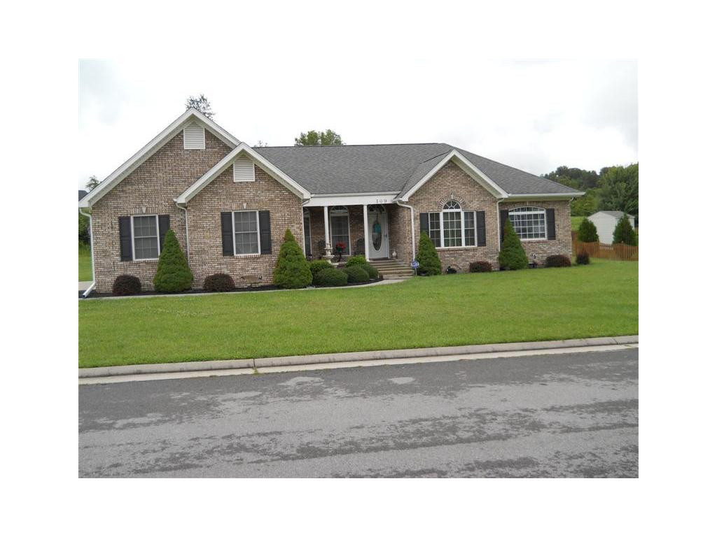 109 Harvest Road Bristol, VA 24201 - Photo 1 of 24 Photo 1