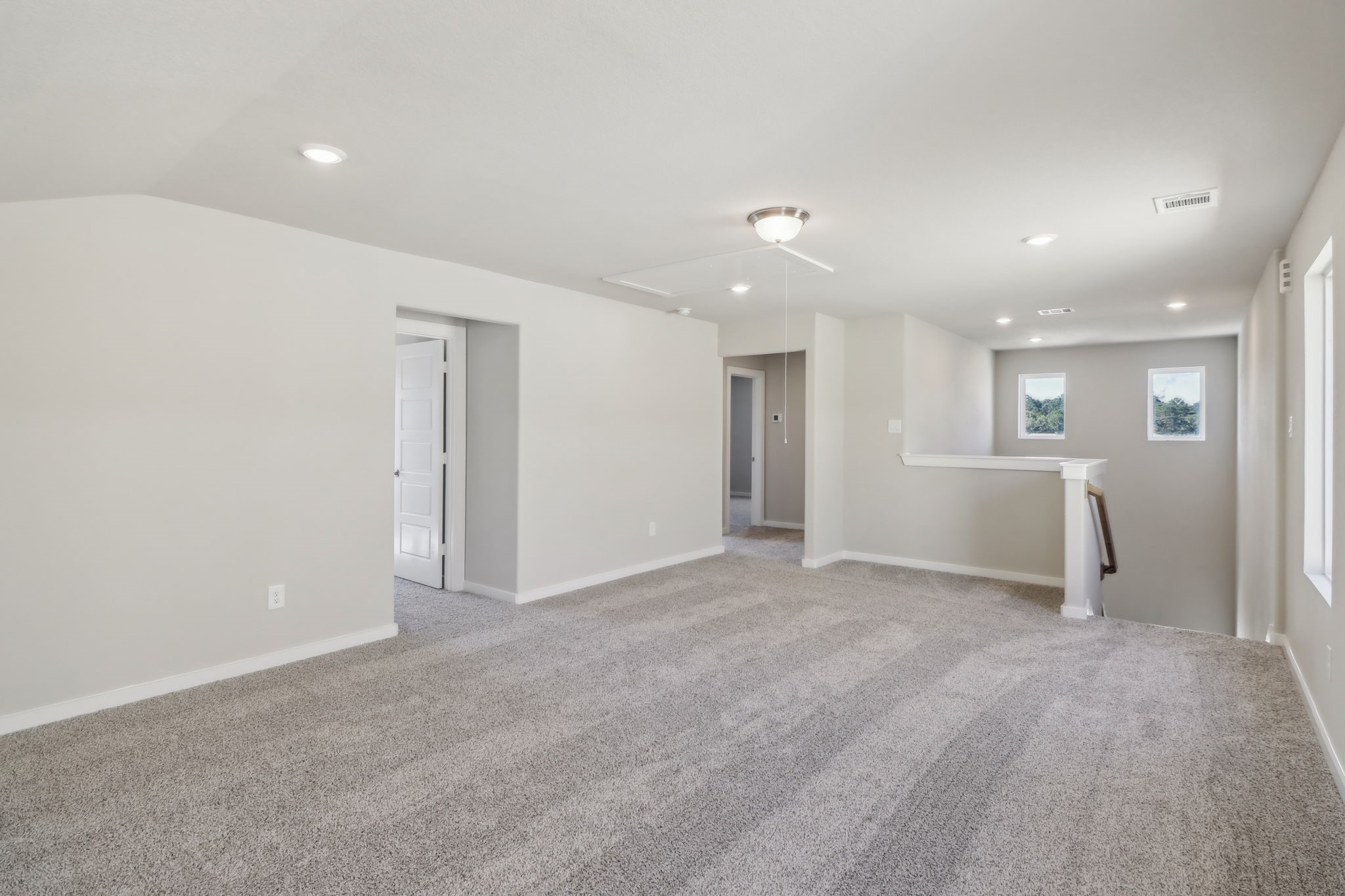 14309 Grey Pointe Court Conroe, TX 77302 - Photo 15 of 22 Photo is not of the actual home, but is an inspirational photo of builder’s model home and may depict options, furnishings, and/or decorator features that are not included