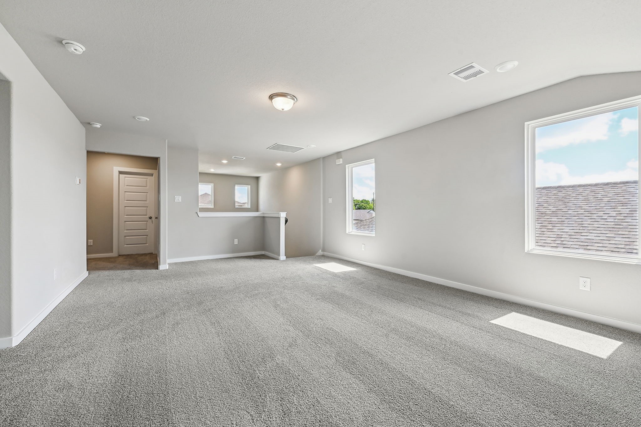 14309 Grey Pointe Court Conroe, TX 77302 - Photo 16 of 22 Photo is not of the actual home, but is an inspirational photo of builder’s model home and may depict options, furnishings, and/or decorator features that are not included