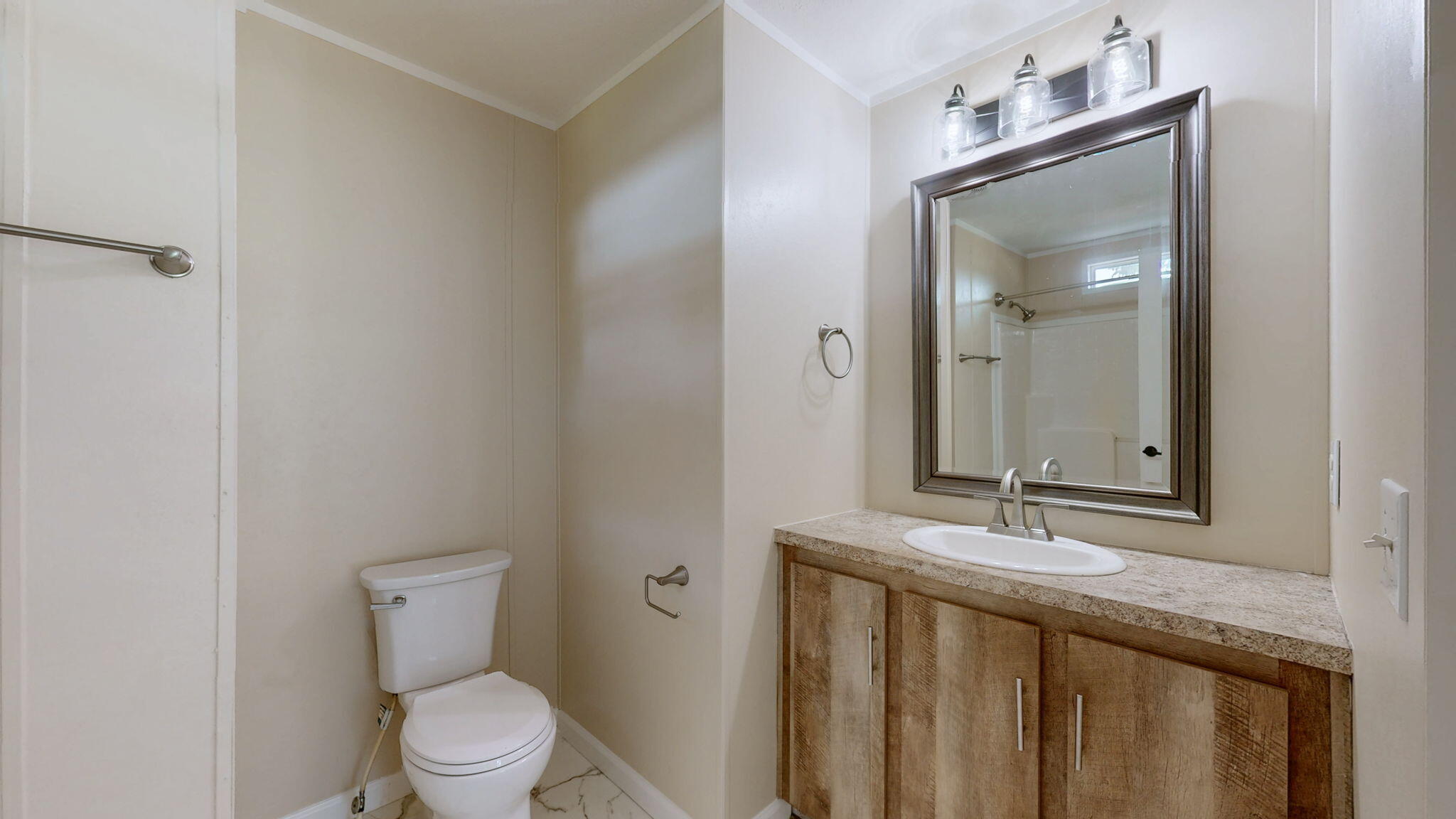 382 Highland Road Murray, KY 42071 - Photo 13 of 25 Primary Bathroom