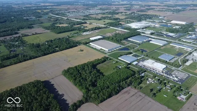 $2,000,000 | 6520 South 300 West, Columbus, IN 47201