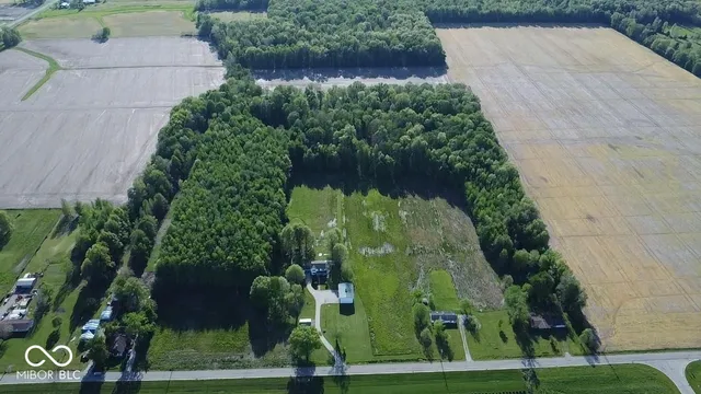 $2,000,000 | 6520 South 300 West, Columbus, IN 47201