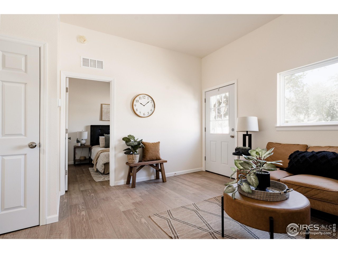934 6th Street Berthoud, CO 80513 - Photo 12 of 28 a living room with furniture