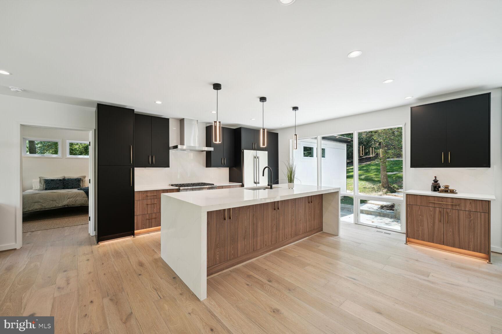 7318 Rippon Road Alexandria, VA 22307 - Photo 3 of 57 Kitchen