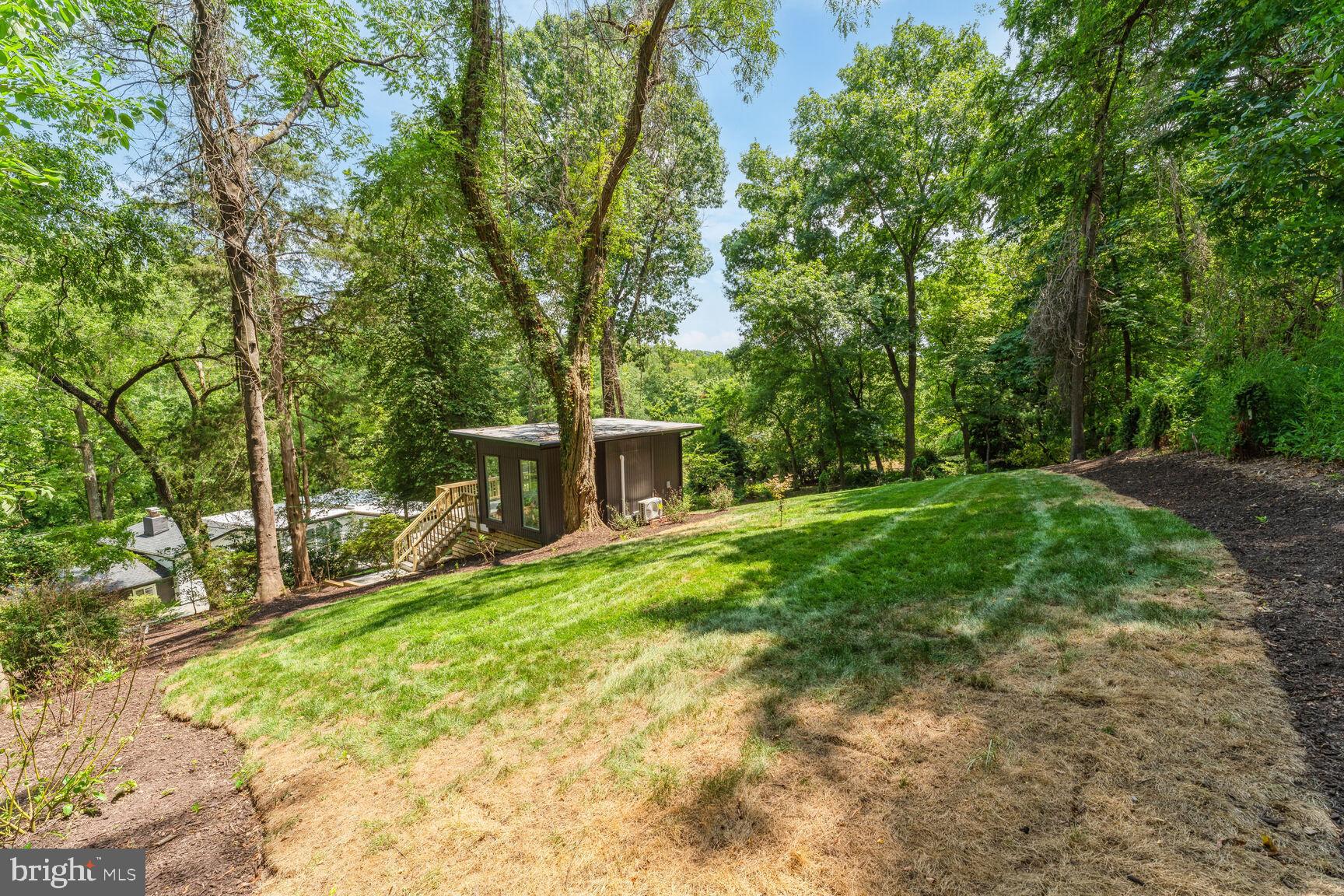 7318 Rippon Road Alexandria, VA 22307 - Photo 52 of 57