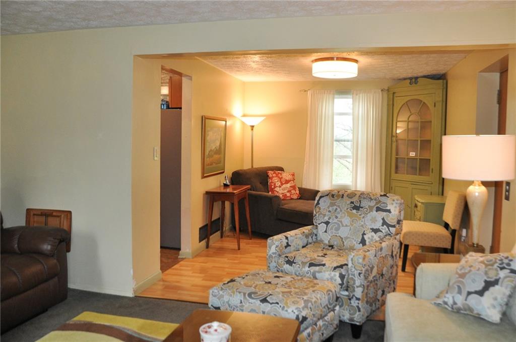 711 Meadowbrook Road Trafford, PA 15085 - Photo 2 of 25 Gallery Image 2