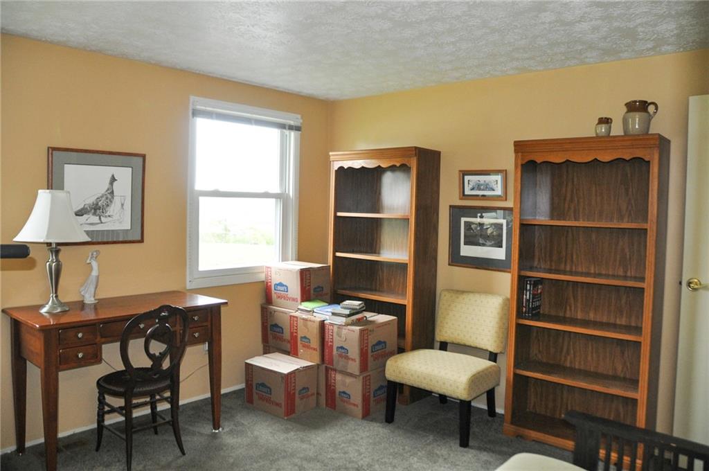 711 Meadowbrook Road Trafford, PA 15085 - Photo 11 of 25 Gallery Image 11