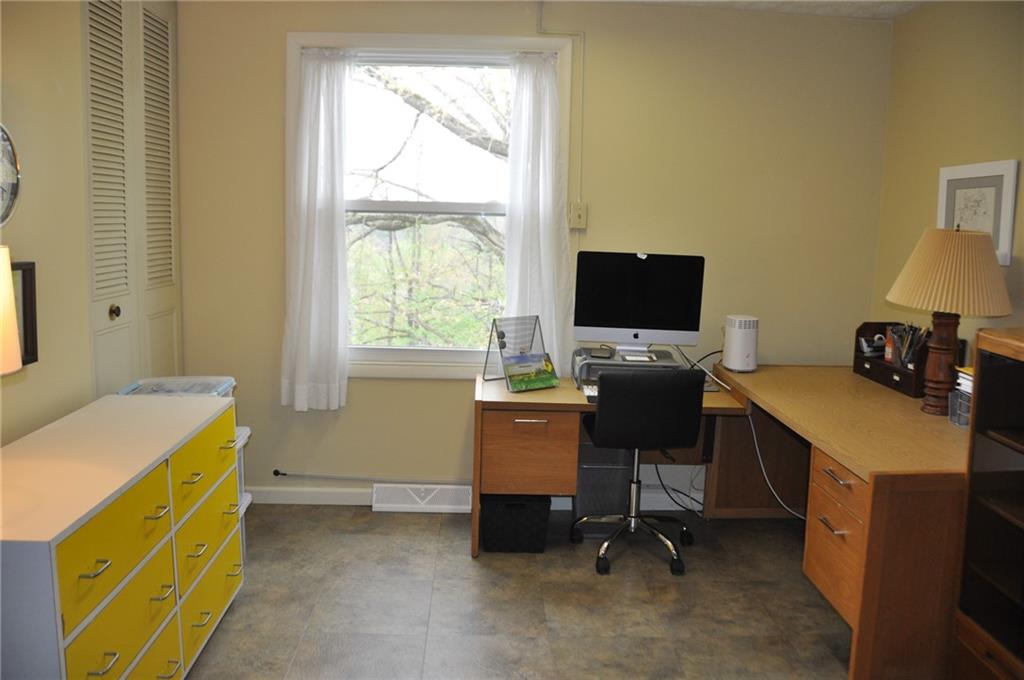 711 Meadowbrook Road Trafford, PA 15085 - Photo 13 of 25 Gallery Image 13