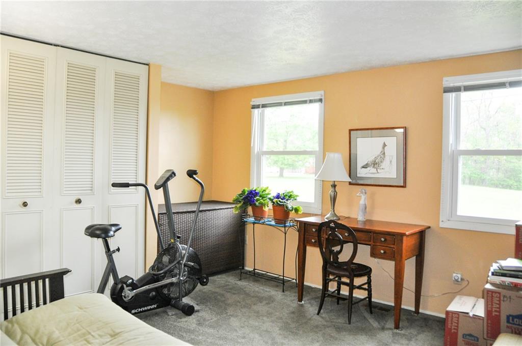 711 Meadowbrook Road Trafford, PA 15085 - Photo 10 of 25 Gallery Image 10