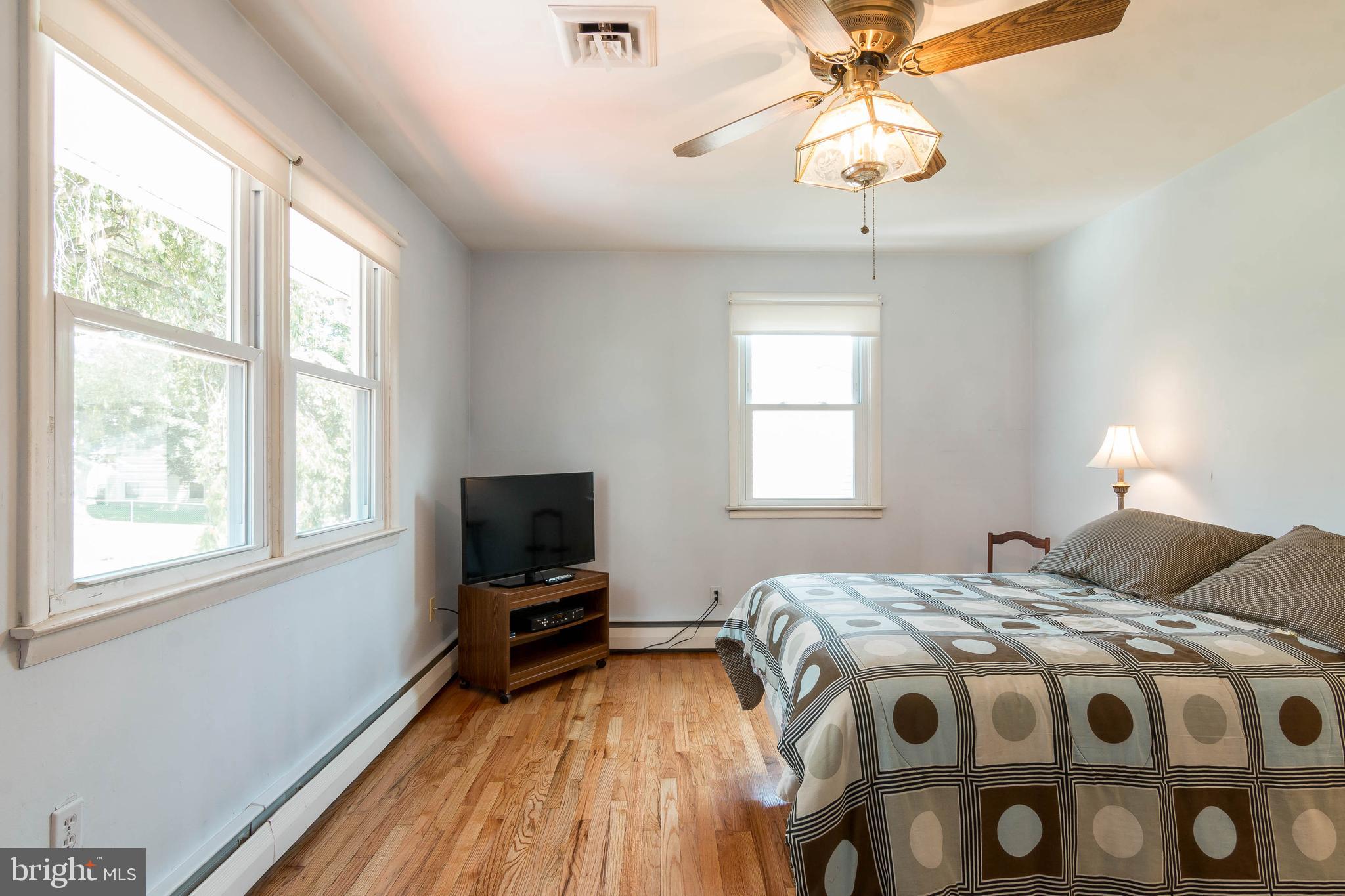 204 Tufts Road Lutherville-Timonium, MD 21093 - Photo 22 of 46 Master Bedroom