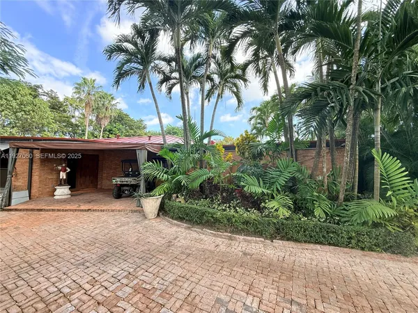 $10,000 | 5877 Southwest 123rd Avenue, Unit MAIN, Miami, FL 33183
