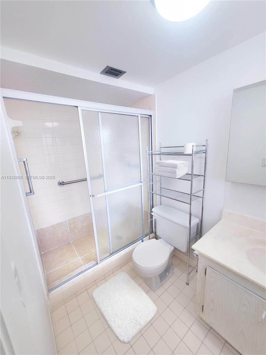 1820 Southwest 81st Avenue, Unit 3302 North Lauderdale, FL 33068 - Photo 12 of 13