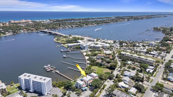 $5,000 | 316 North Lake Drive, Lantana, FL 33462
