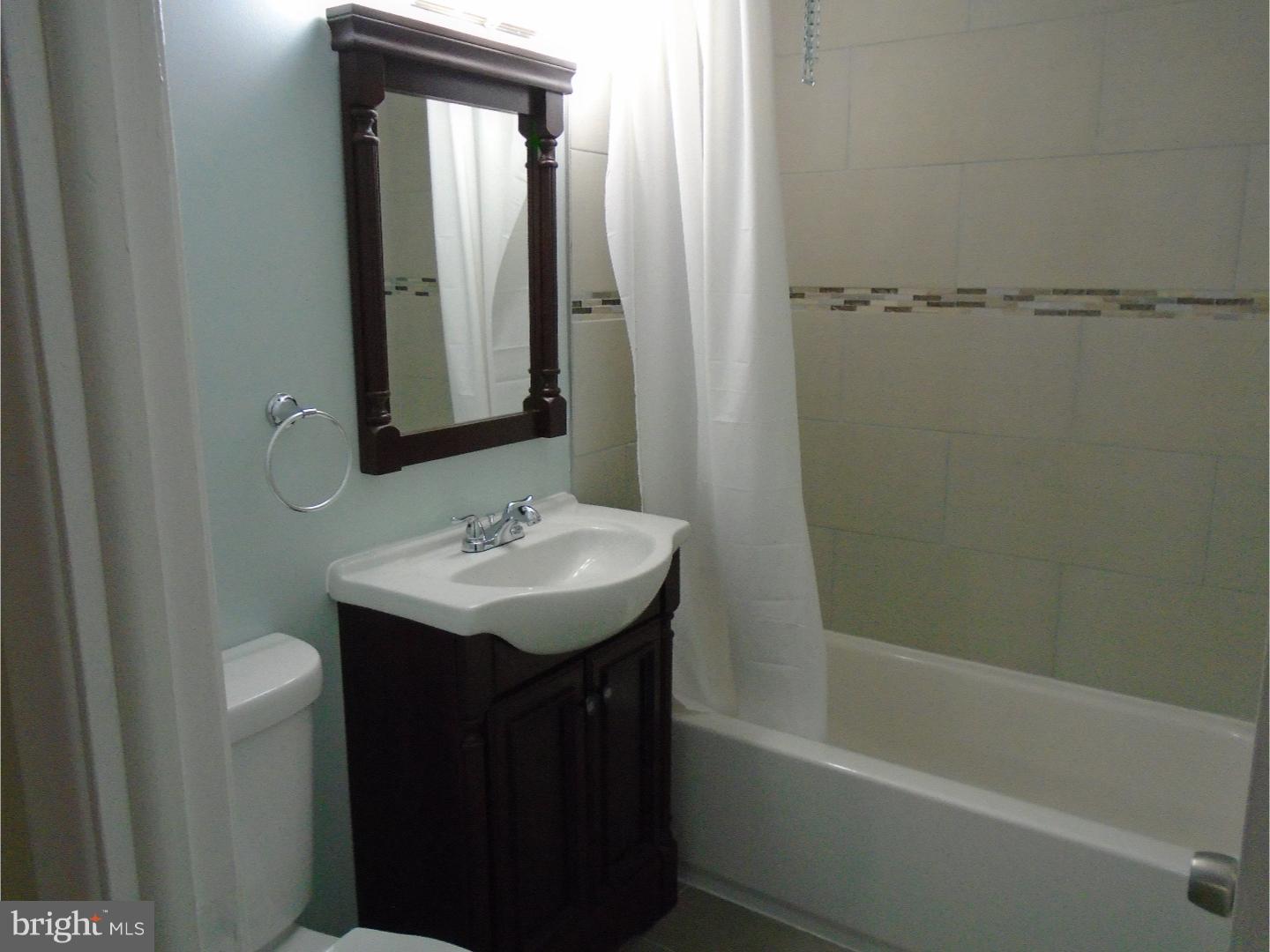 3342 Chesterfield Road Philadelphia, PA 19114 - Photo 10 of 13 Gallery Image 10