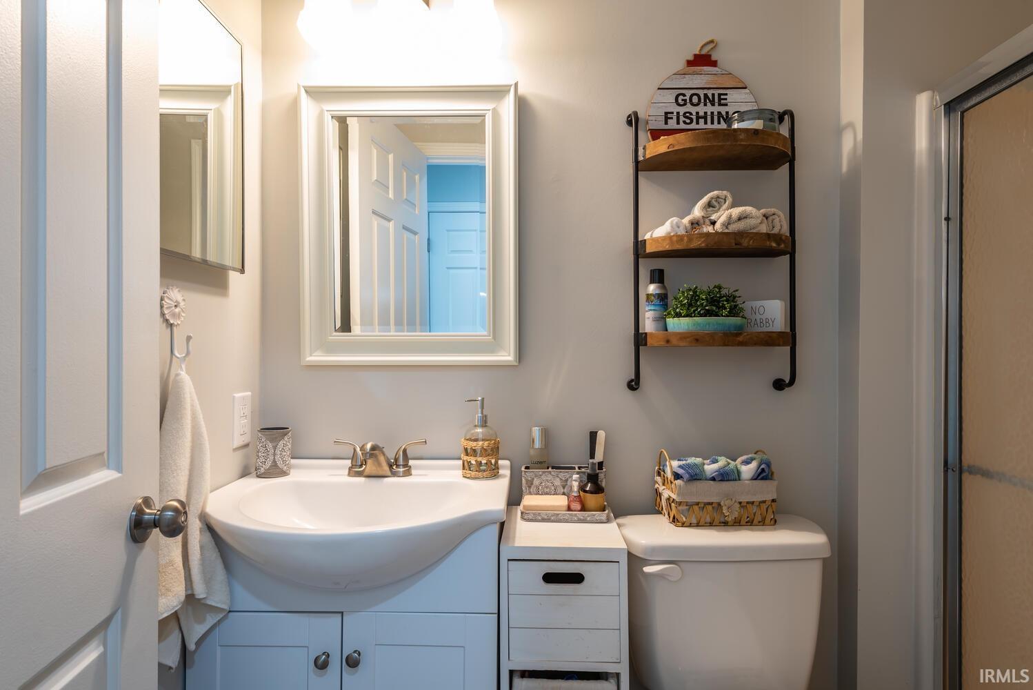 1835 Waters Edge Drive Bloomington, IN 47401 - Photo 11 of 33