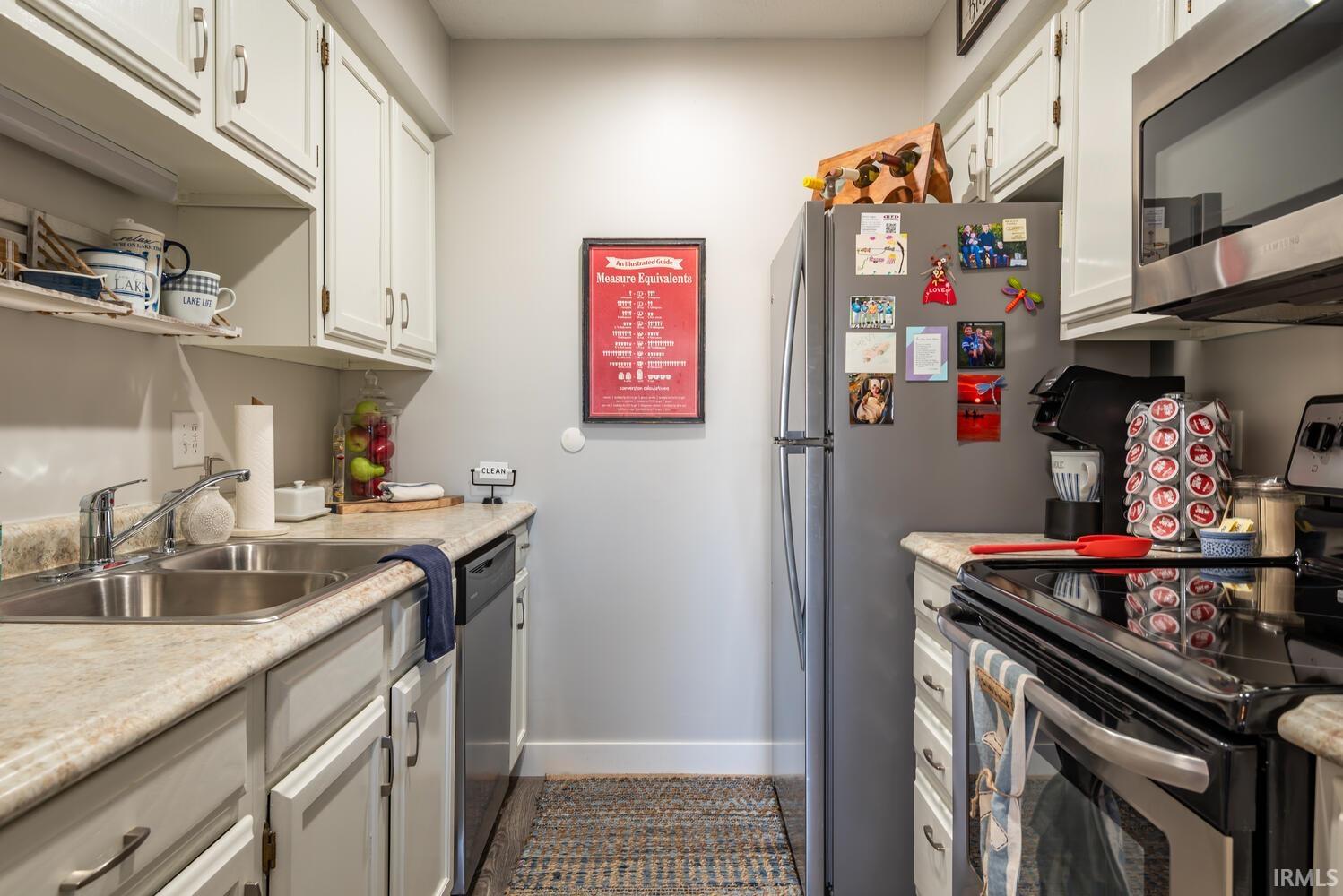 1835 Waters Edge Drive Bloomington, IN 47401 - Photo 19 of 33