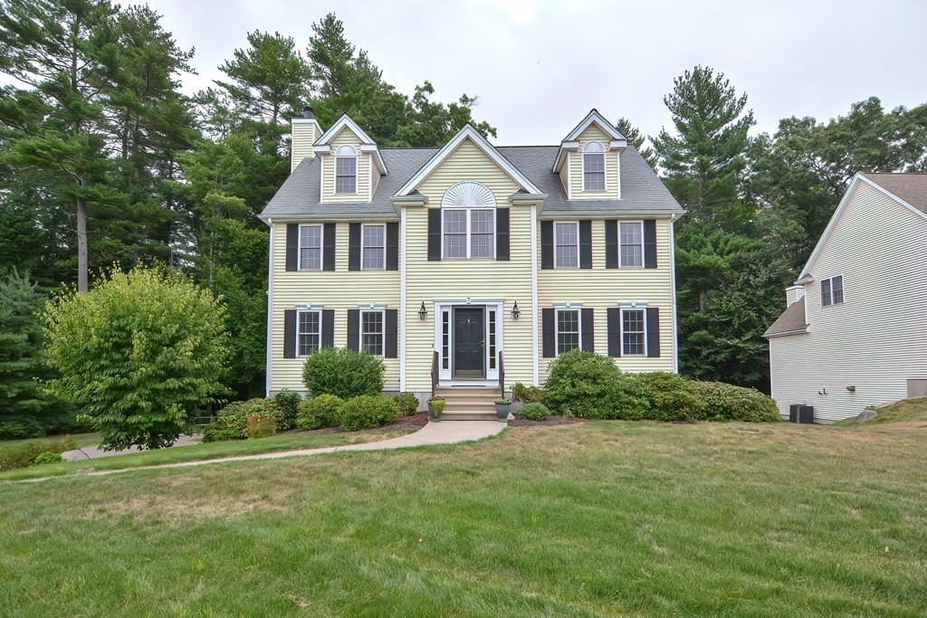 7 Goff Road Norton, MA 02766 - Photo 1 of 41 Gallery Image 1