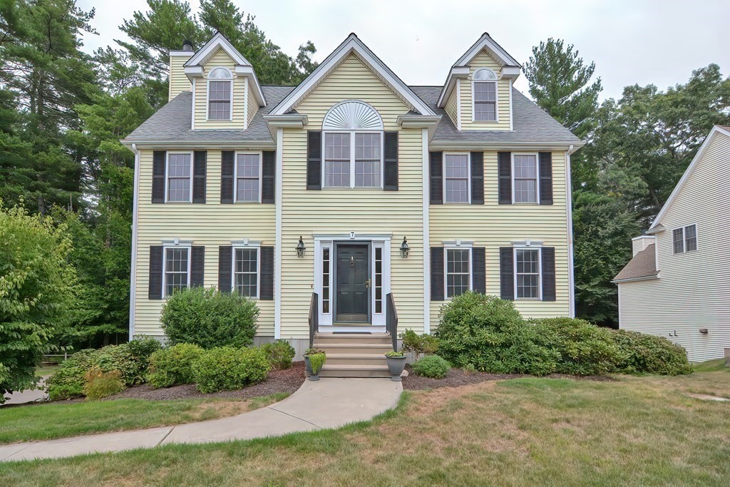 7 Goff Road Norton, MA 02766 - Photo 2 of 41 Gallery Image 2