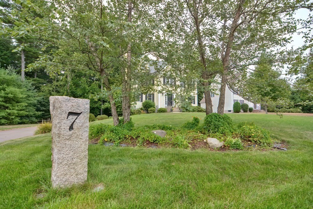 7 Goff Road Norton, MA 02766 - Photo 5 of 41 Gallery Image 5