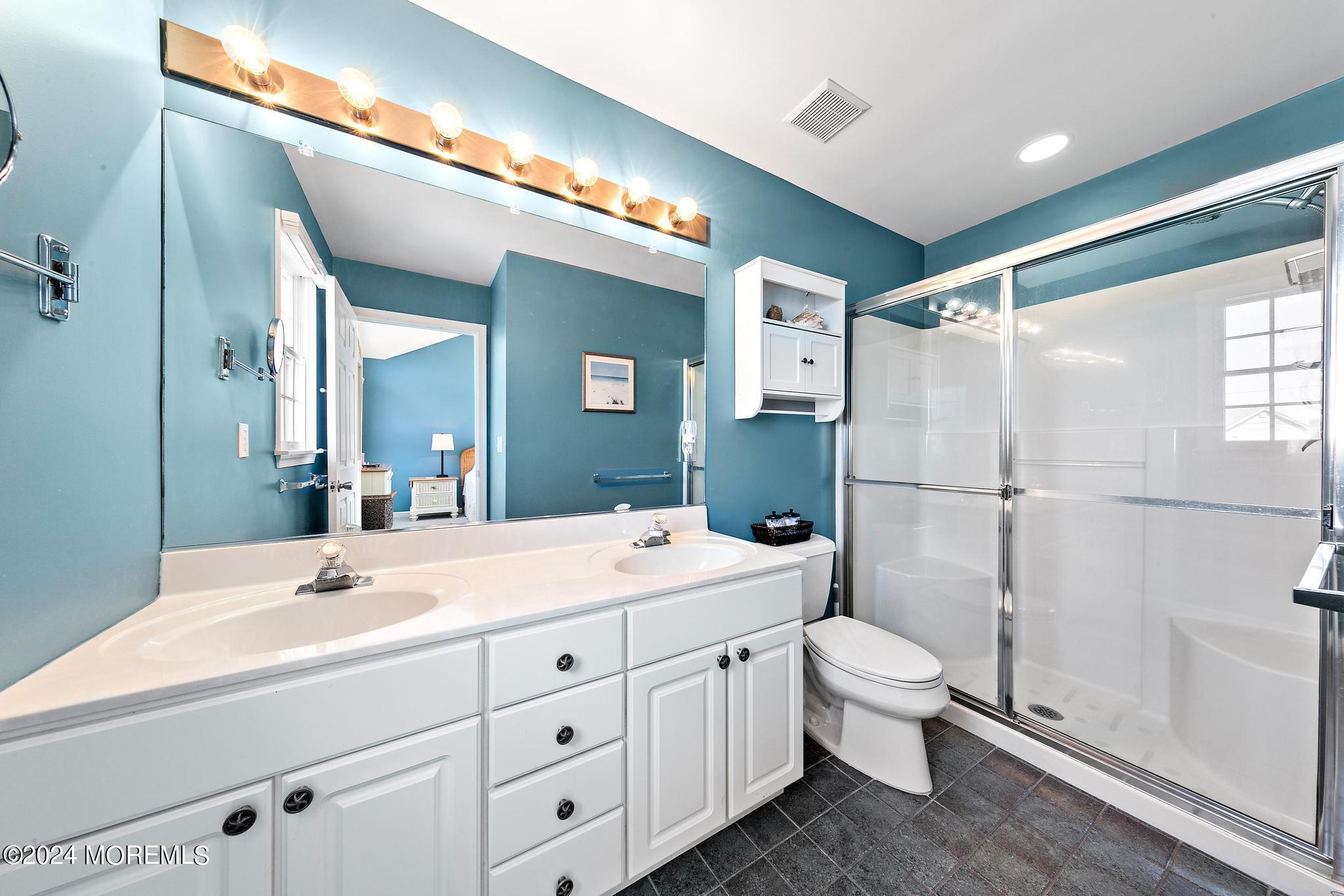 10 Arnold Boulevard Beach Haven, NJ 08008 - Photo 18 of 81 10Arnold-19