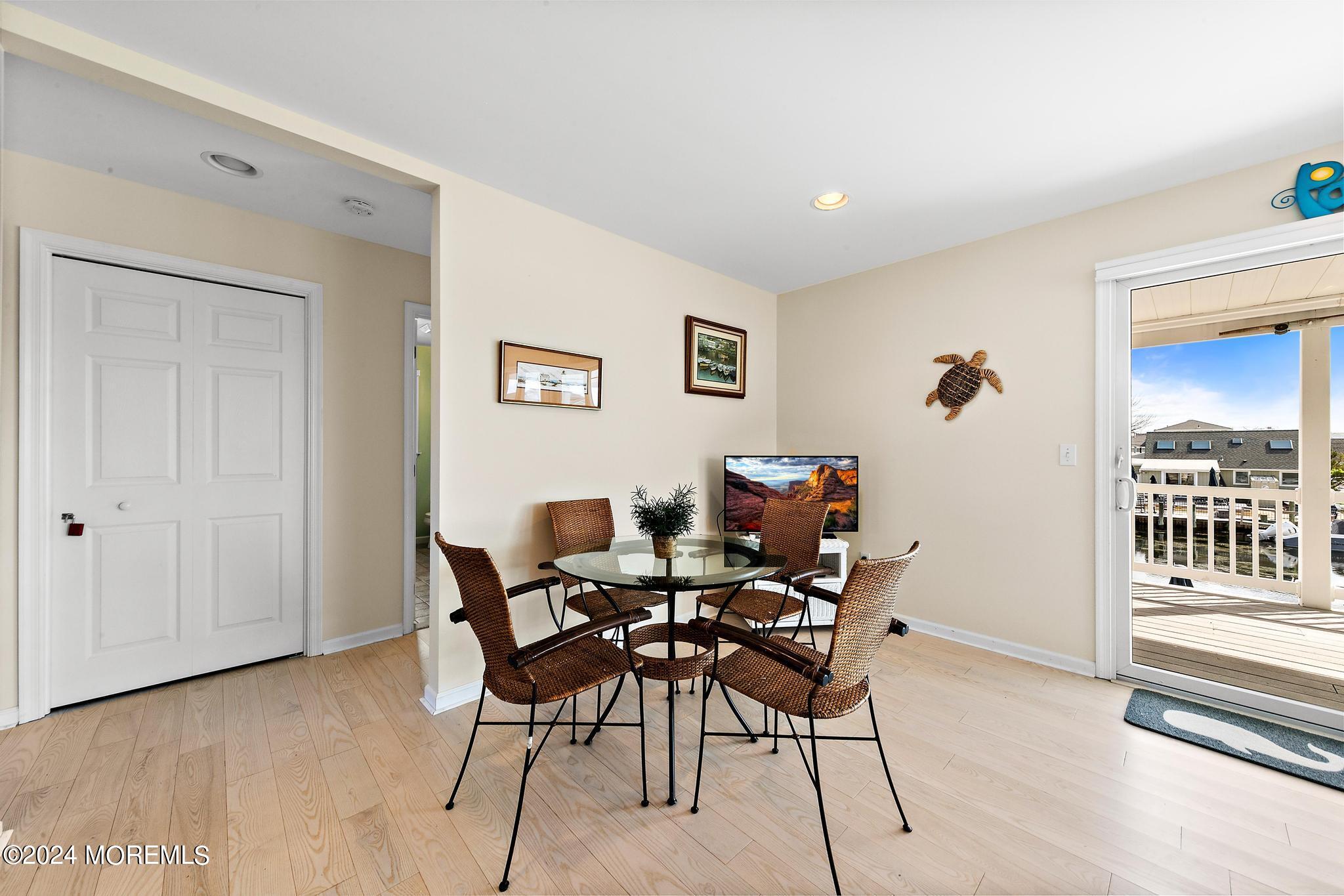 10 Arnold Boulevard Beach Haven, NJ 08008 - Photo 31 of 81 10Arnold-32