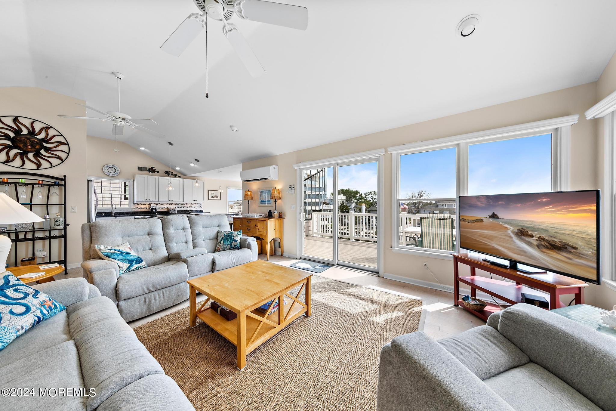 10 Arnold Boulevard Beach Haven, NJ 08008 - Photo 9 of 81 10Arnold-10