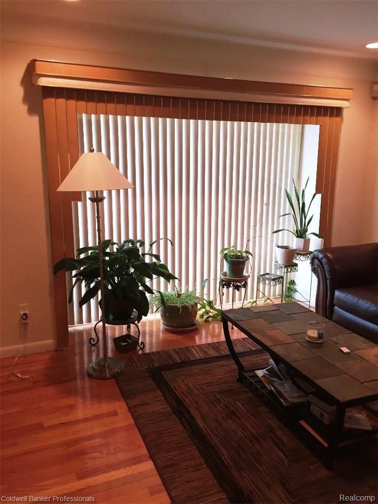 16240 East Eight Mile Road Detroit, MI 48205 - Photo 12 of 38 12p.jpg