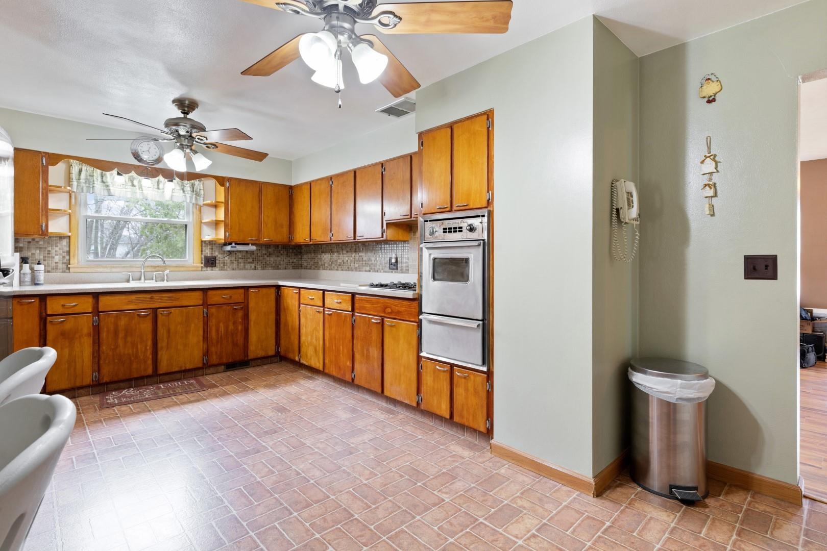 2650 Centerville Road Rockford, IL 61102 - Photo 8 of 42 Gallery Image 8