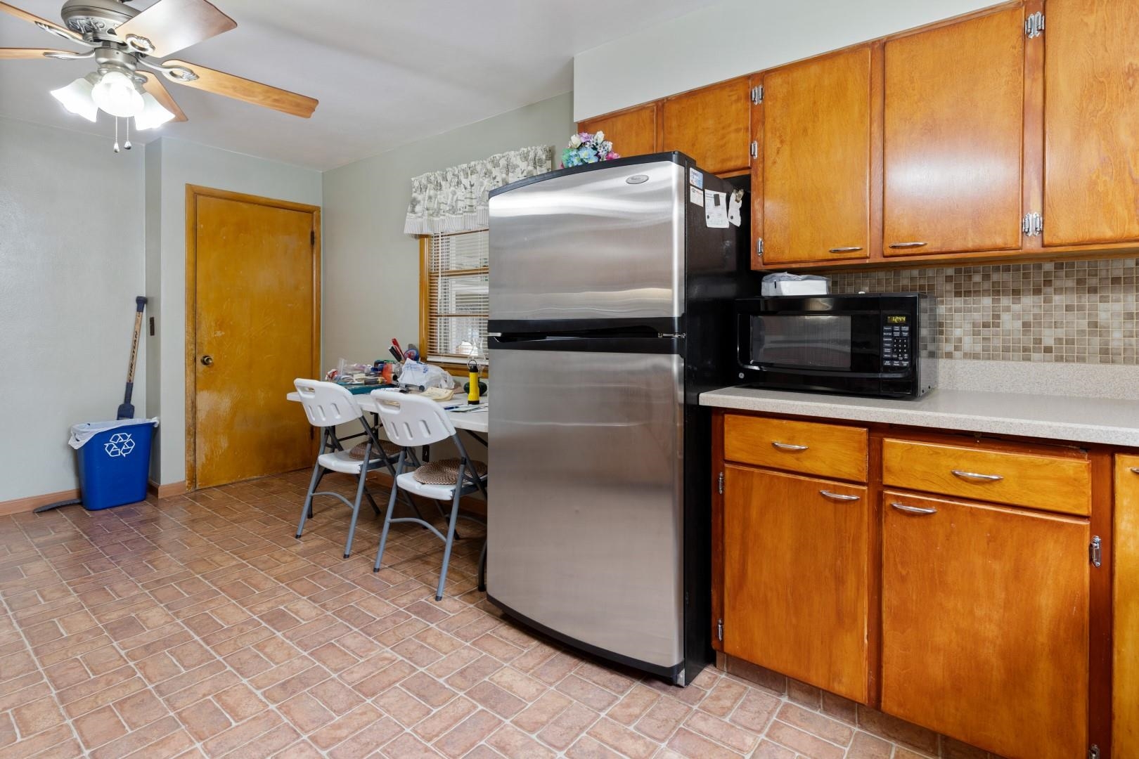 2650 Centerville Road Rockford, IL 61102 - Photo 9 of 42 Gallery Image 9