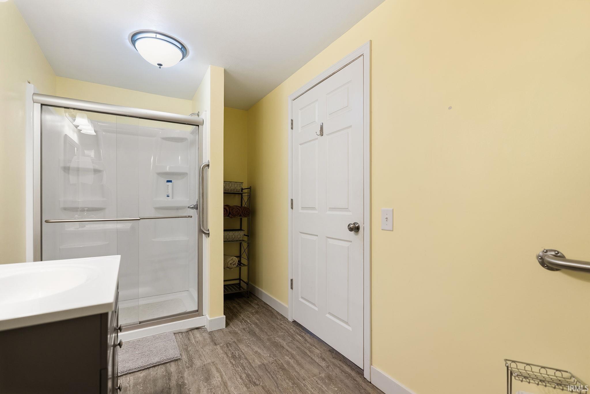 304 West Main Street Syracuse, IN 46567 - Photo 22 of 44