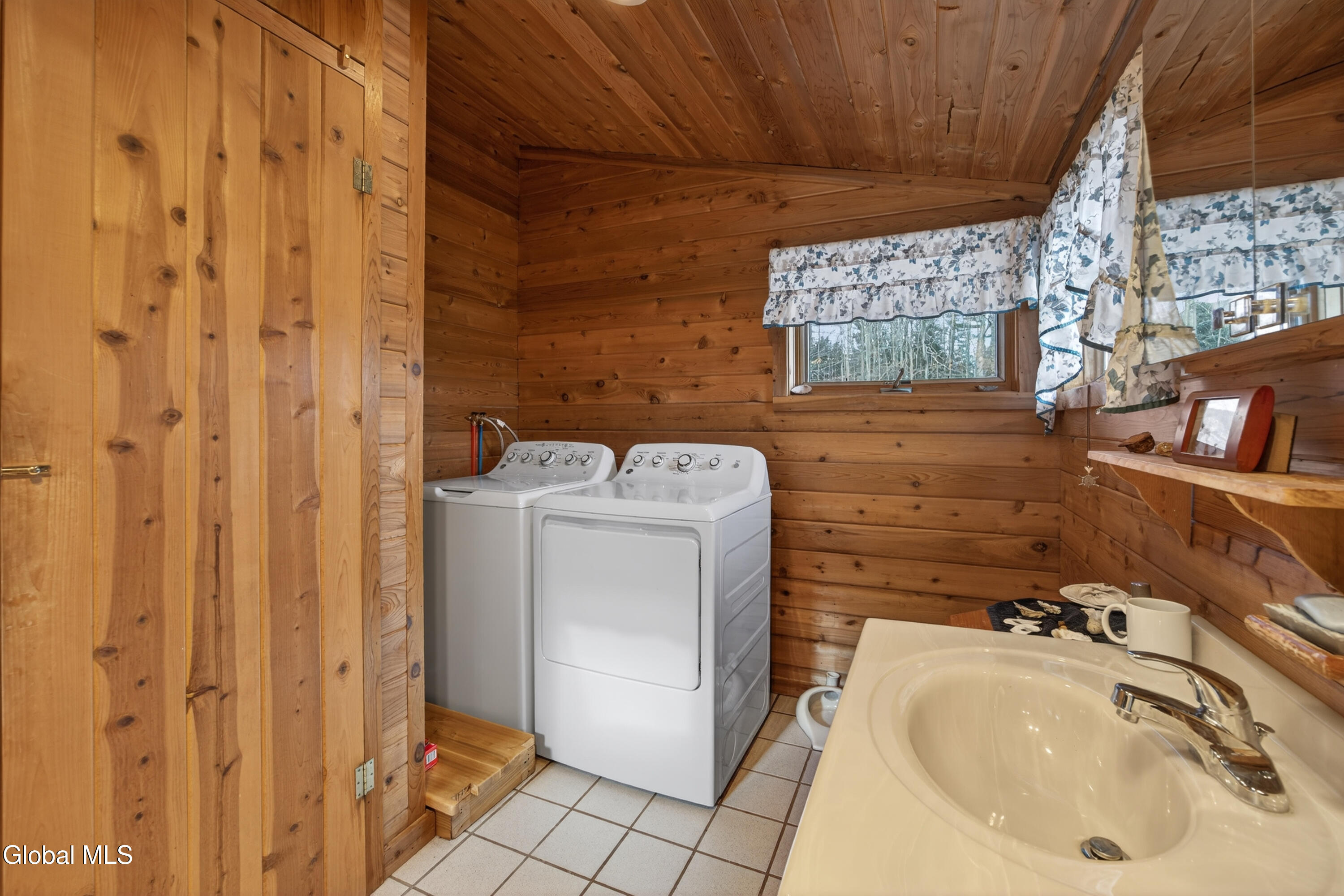 27 Henry Wescott Road Thurman, NY 12885 - Photo 20 of 39 1 (23)