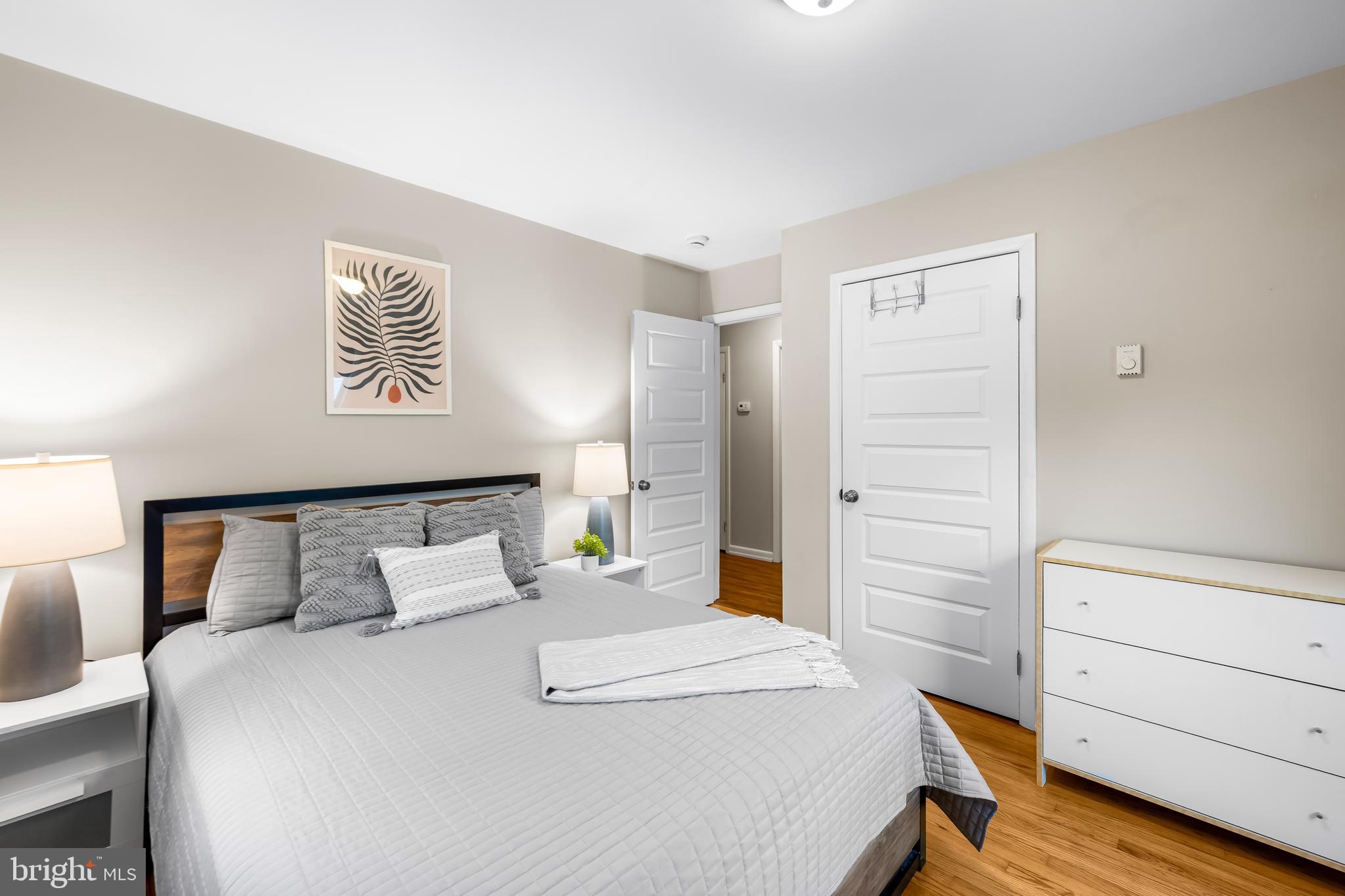 127 Cresston Road Arnold, MD 21012 - Photo 18 of 32 a bedroom with a bed and a dresser
