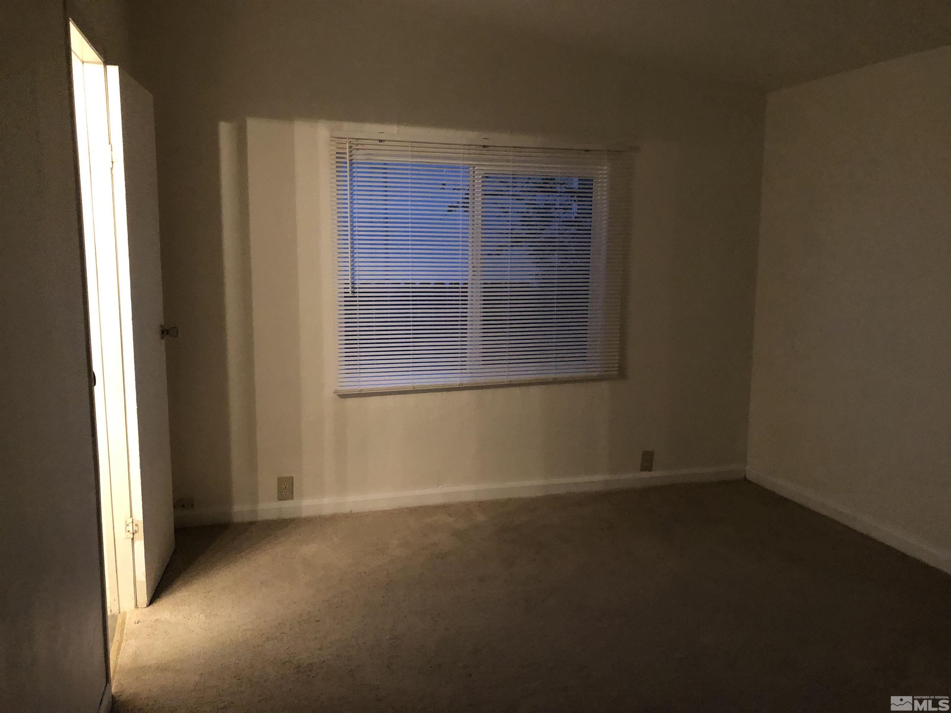 12 Stope Road Dayton, NV 89403 - Photo 4 of 16 Photo 4