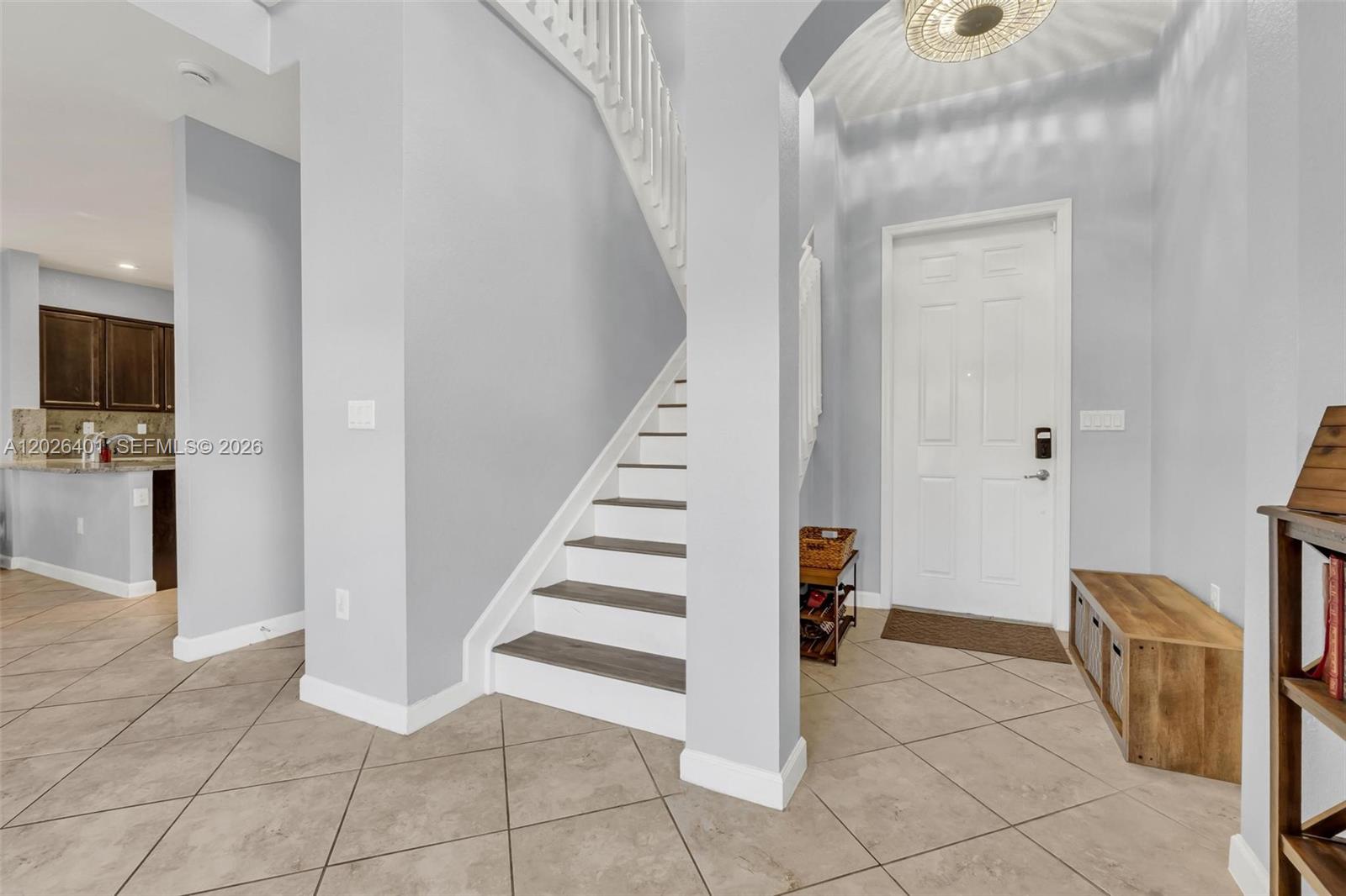 581 Southeast 34th Terrace Homestead, FL 33033 - Photo 4 of 35