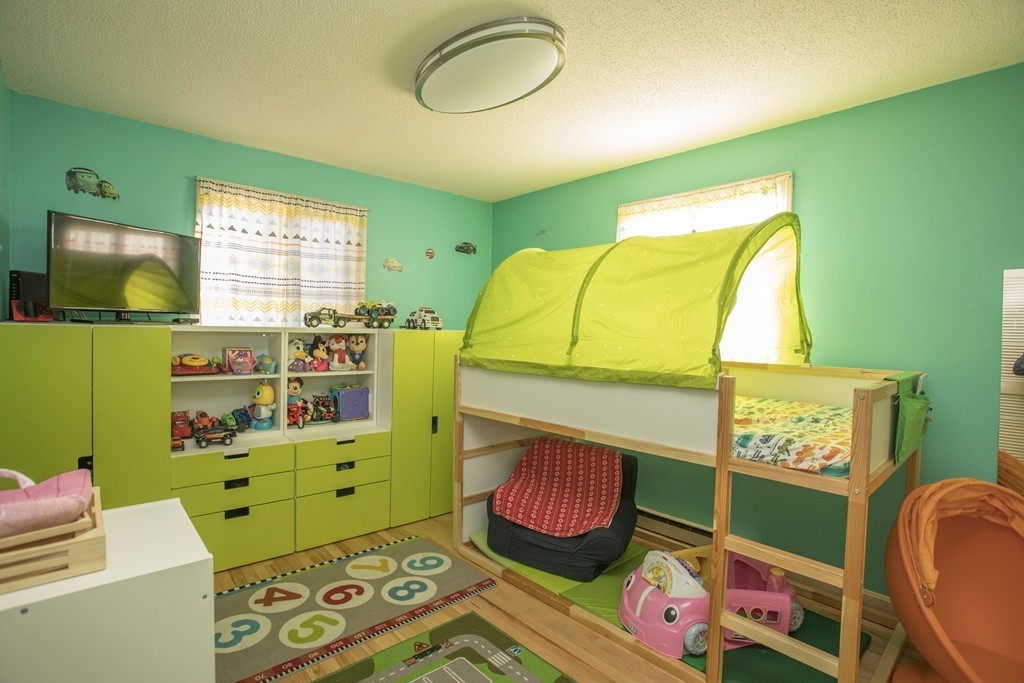 397 North Avenue Rochester, MA 02770 - Photo 10 of 29