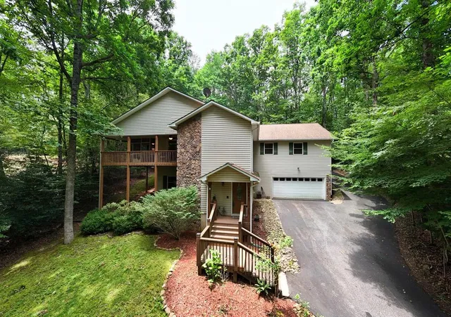 $474,000 | 2087 Wood Lake Lane, Young Harris, GA 30582