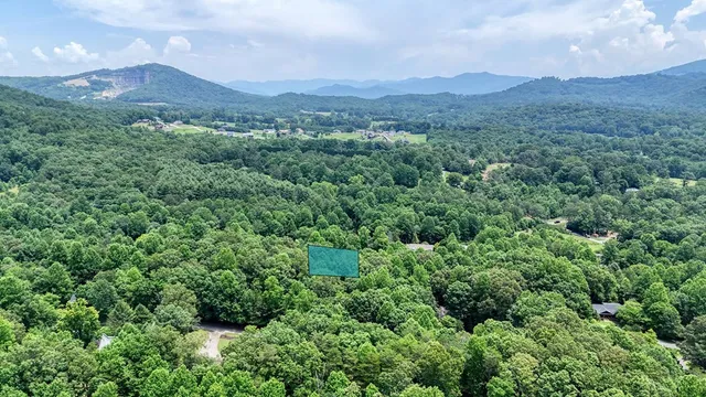 $474,000 | 2087 Wood Lake Lane, Young Harris, GA 30582