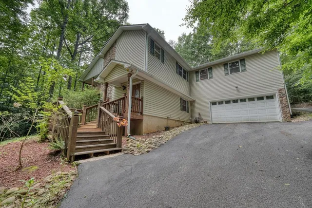$474,000 | 2087 Wood Lake Lane, Young Harris, GA 30582