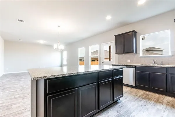 $2,400 | 2718 Bridekirk Drive, Round Rock, TX 78664