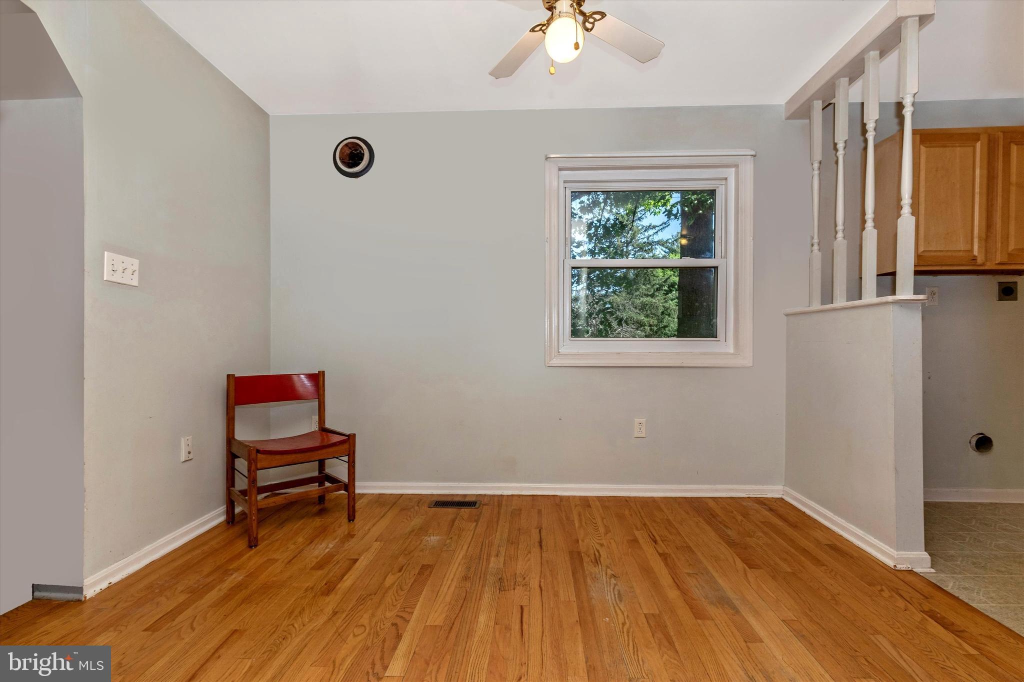 14043 Edgemont Road Smithsburg, MD 21783 - Photo 11 of 52 Breakfast Room