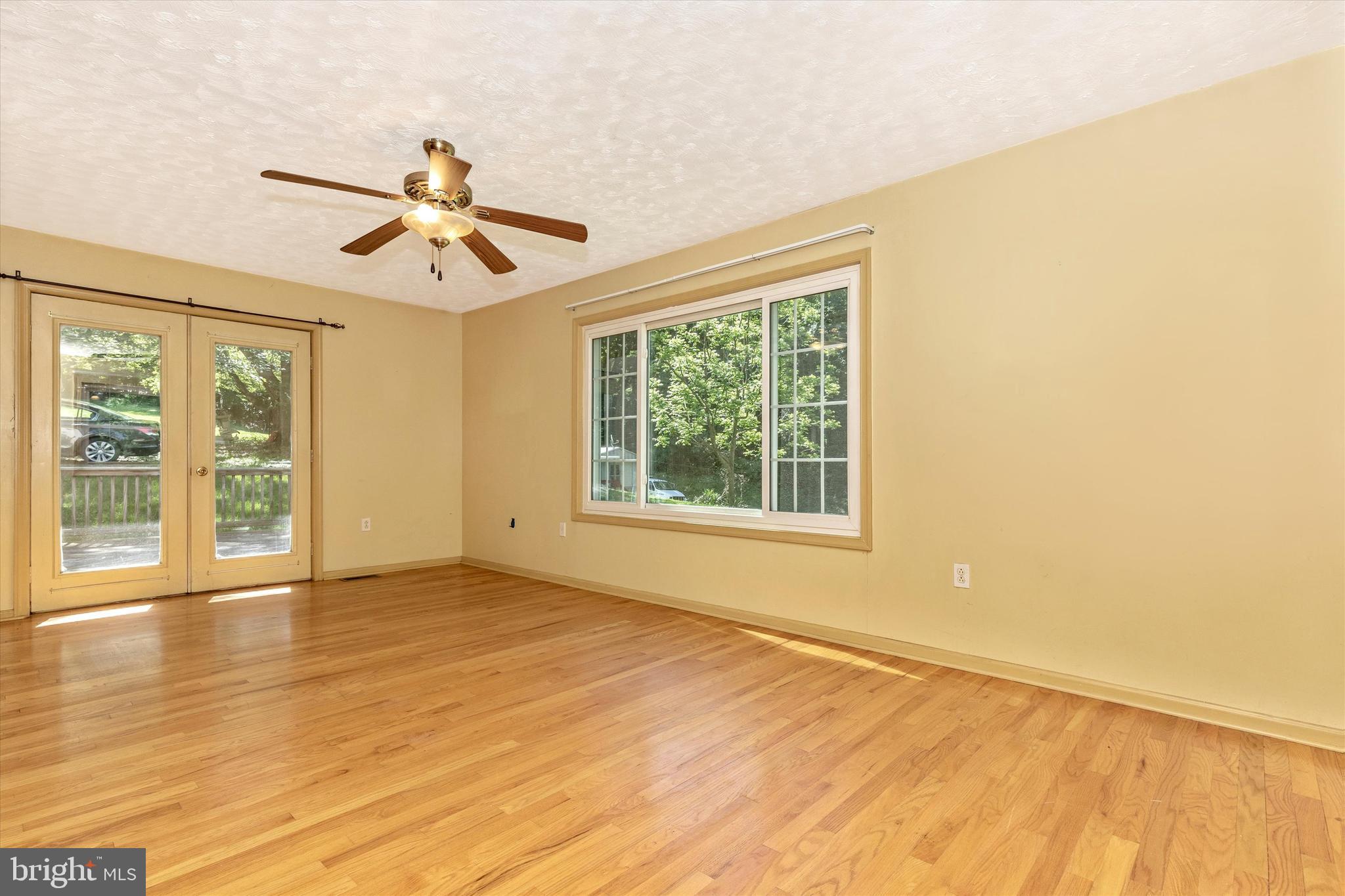 14043 Edgemont Road Smithsburg, MD 21783 - Photo 21 of 52 Dining Room