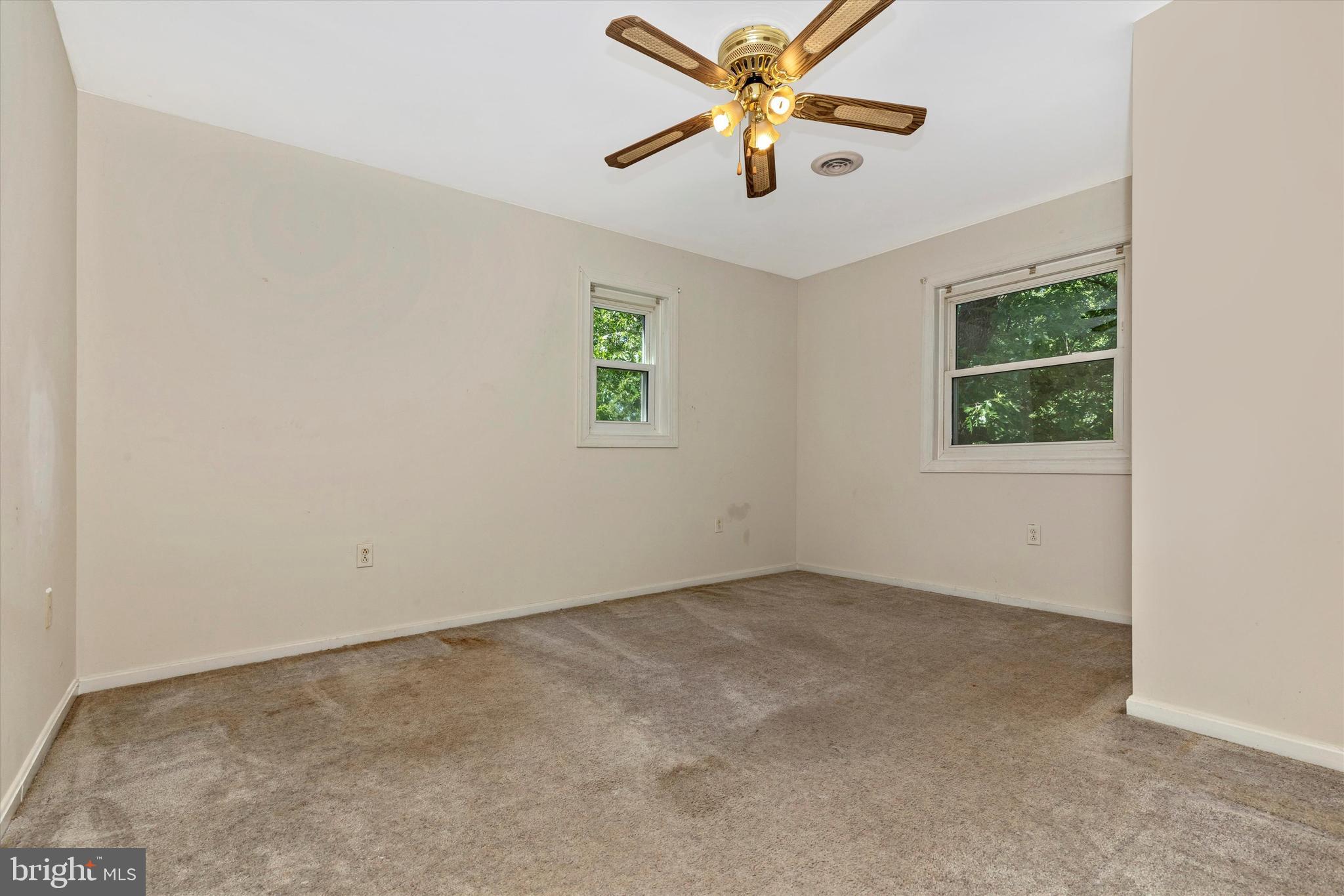 14043 Edgemont Road Smithsburg, MD 21783 - Photo 35 of 52 Bedroom 2
