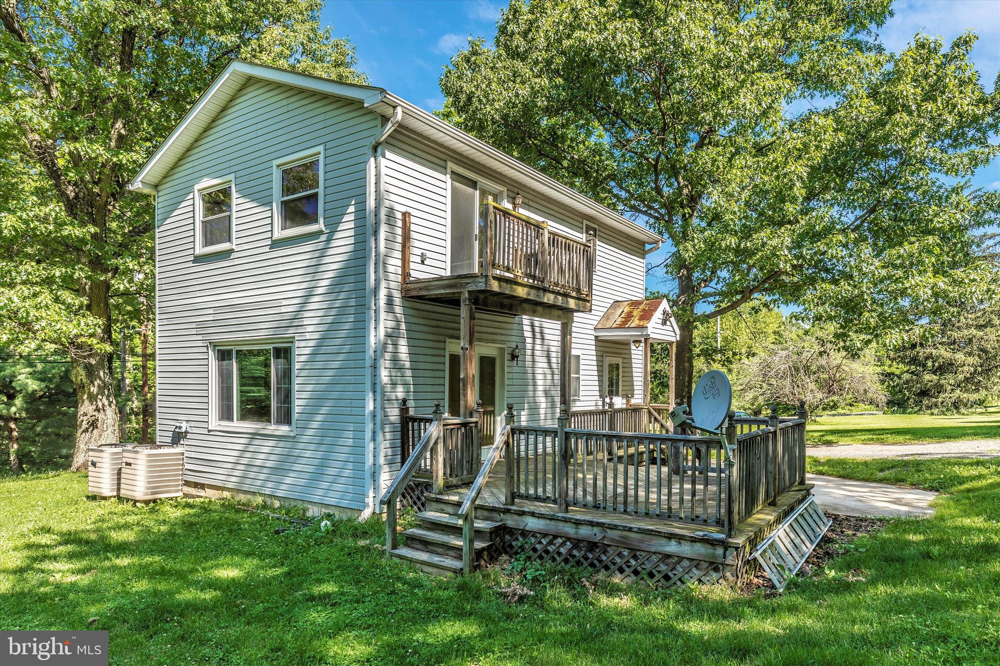 14043 Edgemont Road Smithsburg, MD 21783 - Photo 47 of 52 Rear deck